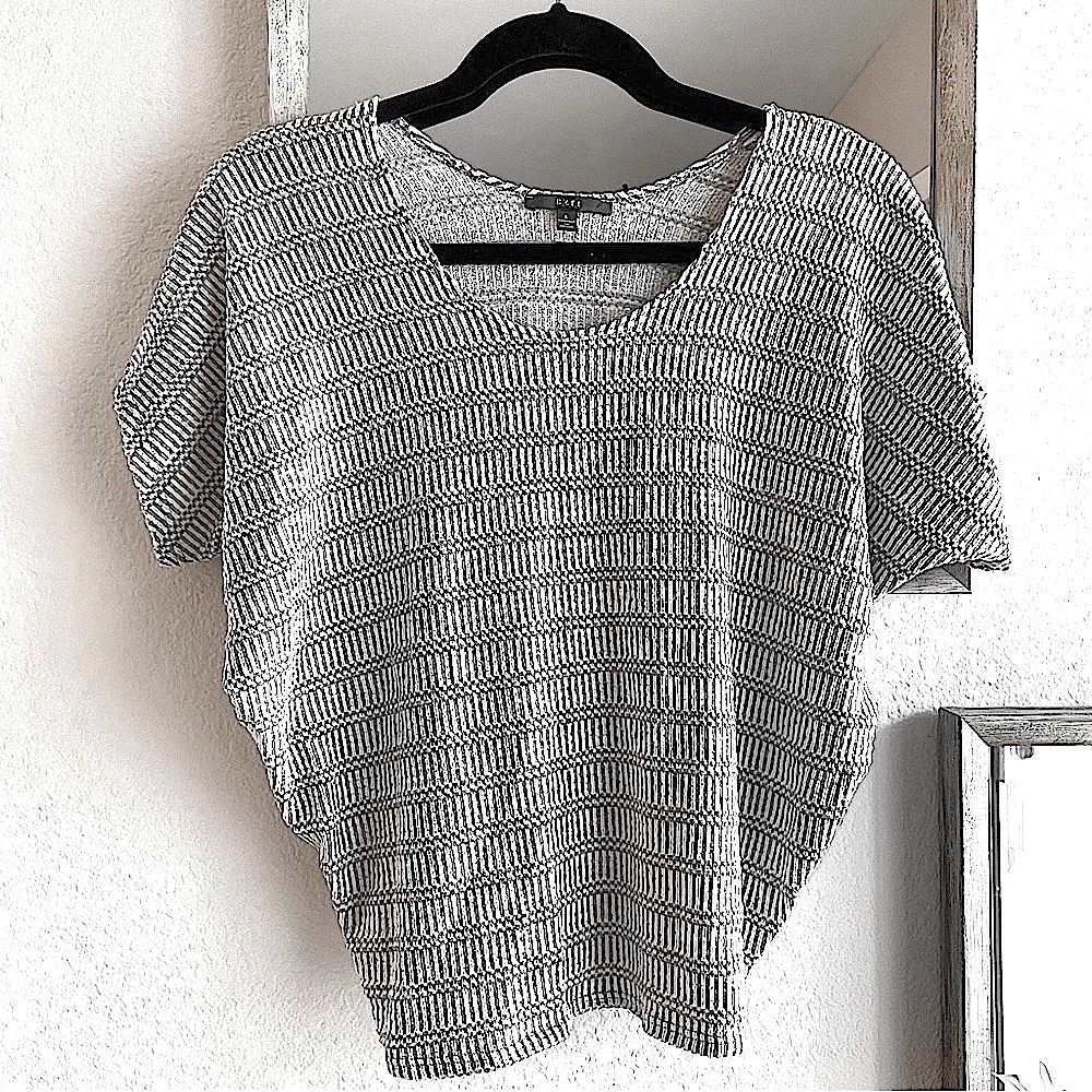 GYFT 🤍 Super Soft Ruched Crop Top🤍